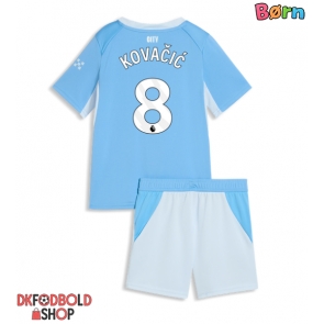 Manchester City Mateo Kovacic #8 Hjemmebanesæt Børn 2026-27 Kort ærmer (+ korte bukser)